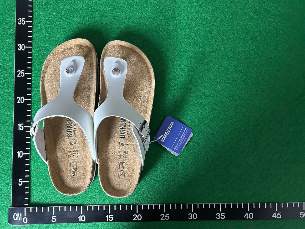 BIRKENSTOCK （Flip Flops）