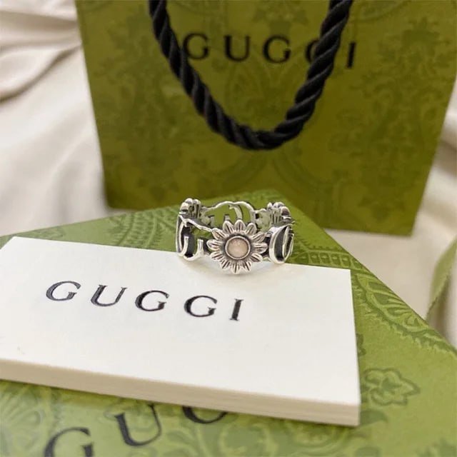  GUCCI ring