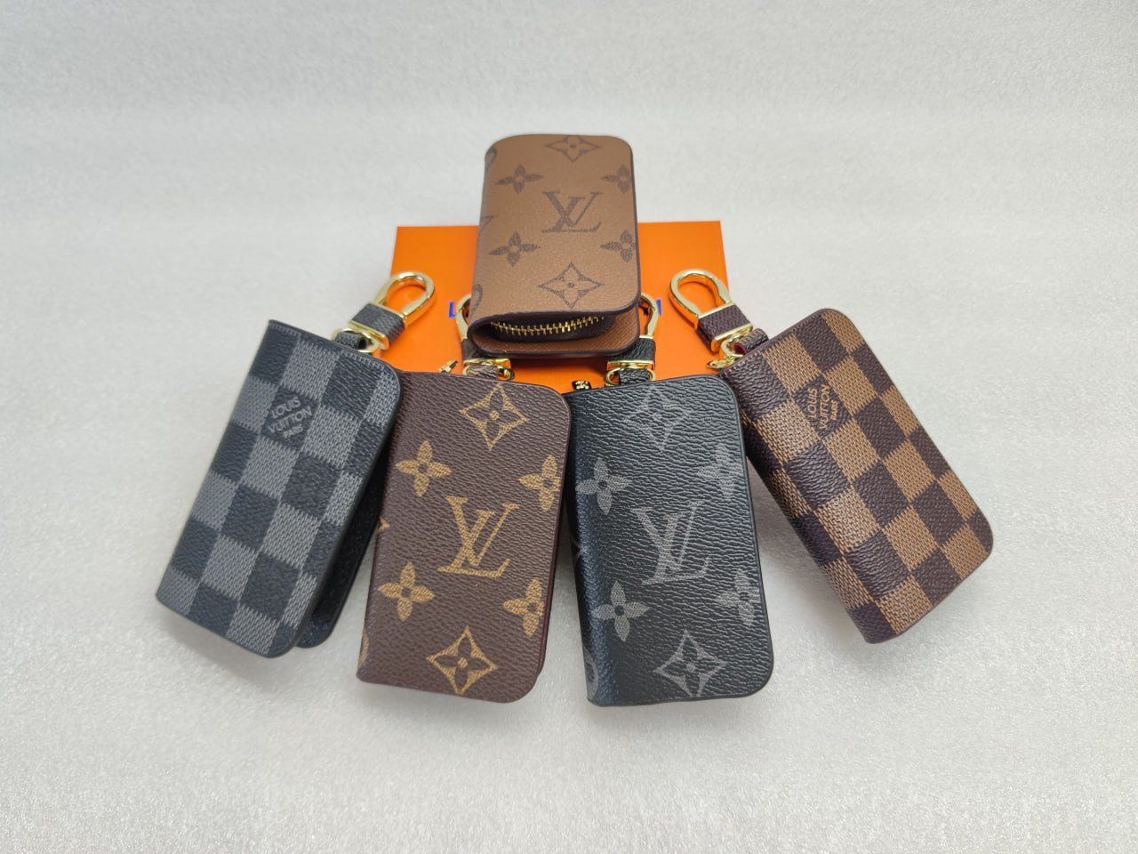 Louis Vuitton/Gucci Card Case
