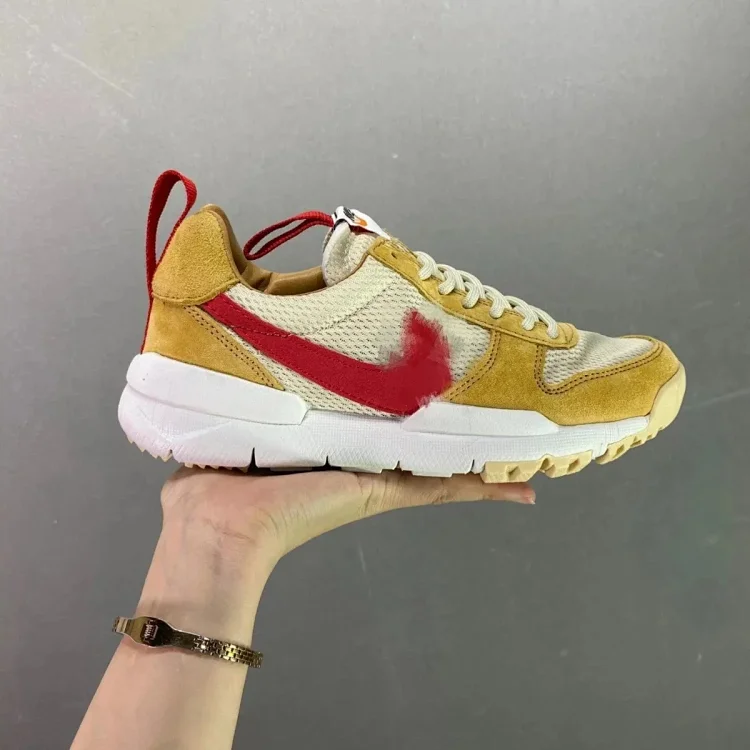  TOM SACHS X NIKE MARS YARD