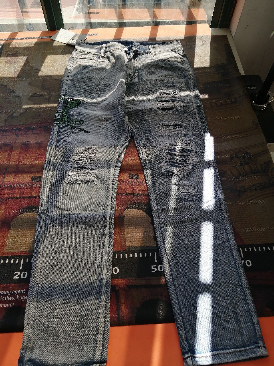  AMIRI Jeans