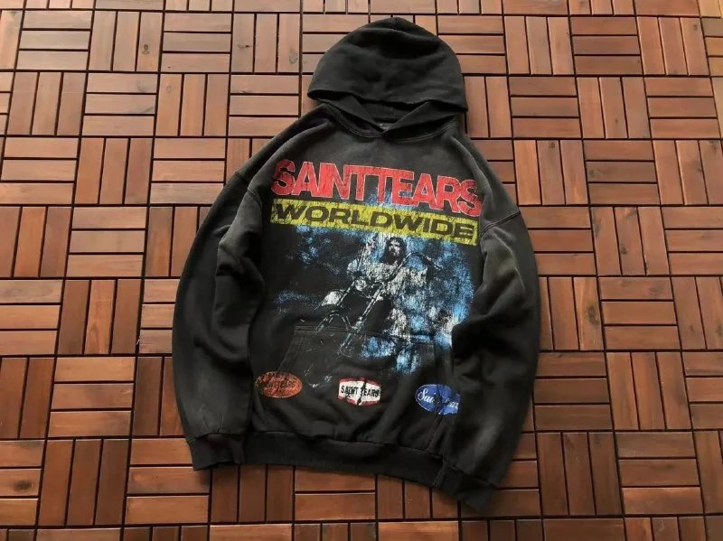 SAINT Hoodie  