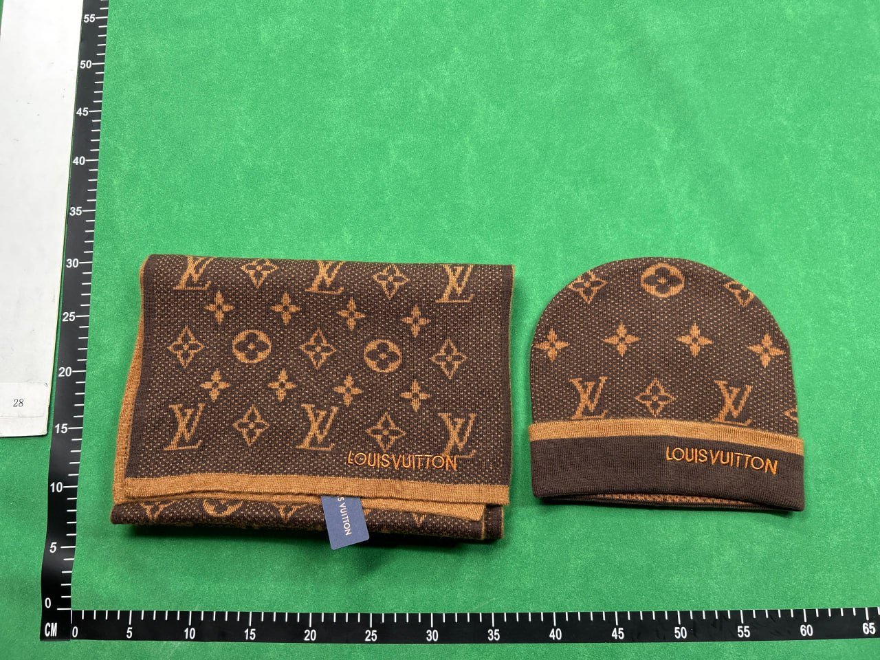 Lv Scarf  hat（22style）