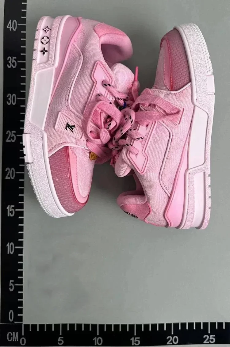 LOUIS VUITTON Trainer