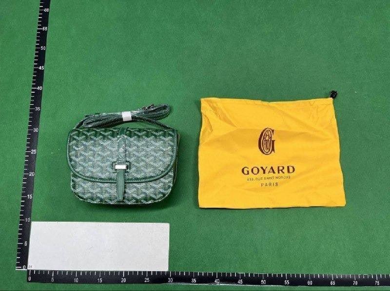  Goyard bag    (40 CP)