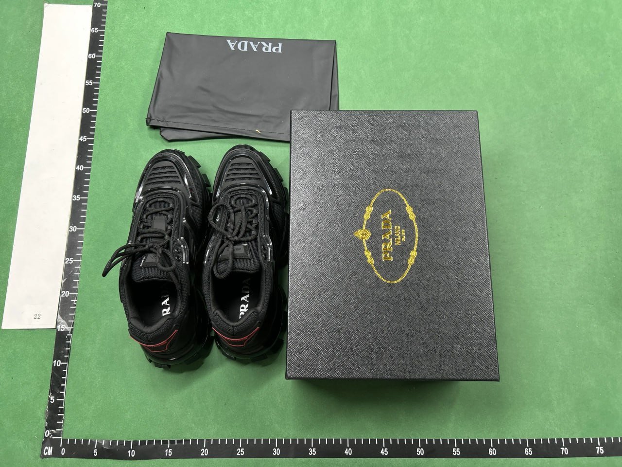  PRADA Sneaker