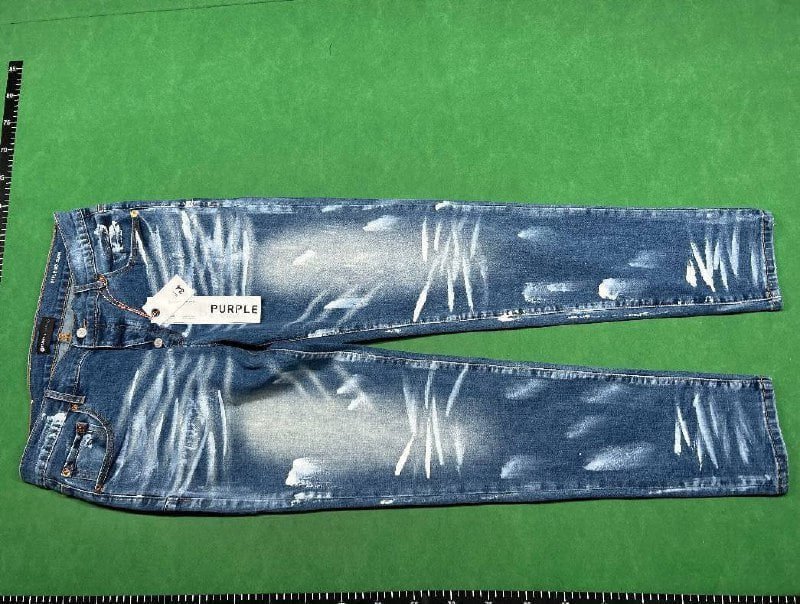  Purple Jeans    (34 CP)