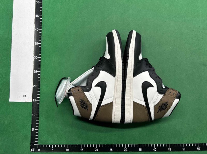 ORDAN  1   TRAVIS   SCOTT