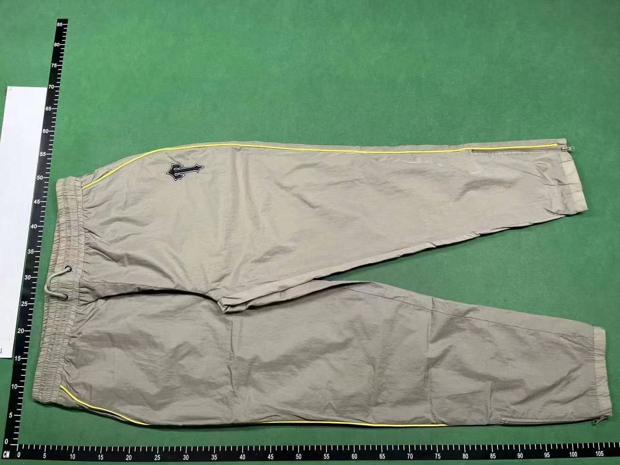 Trapstar Tracksuit    (40 CP)