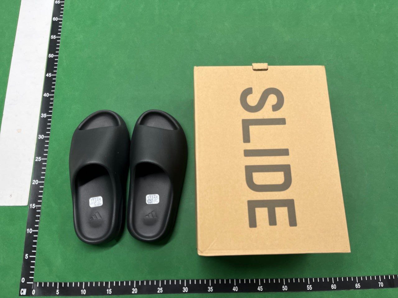 Yeezy  Slide