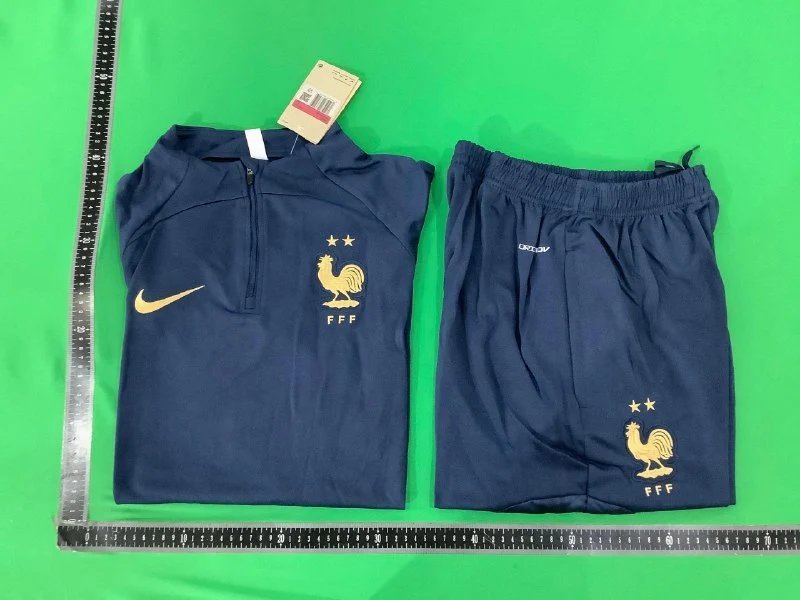 NIKE Soccer Suits（38+ Styles）