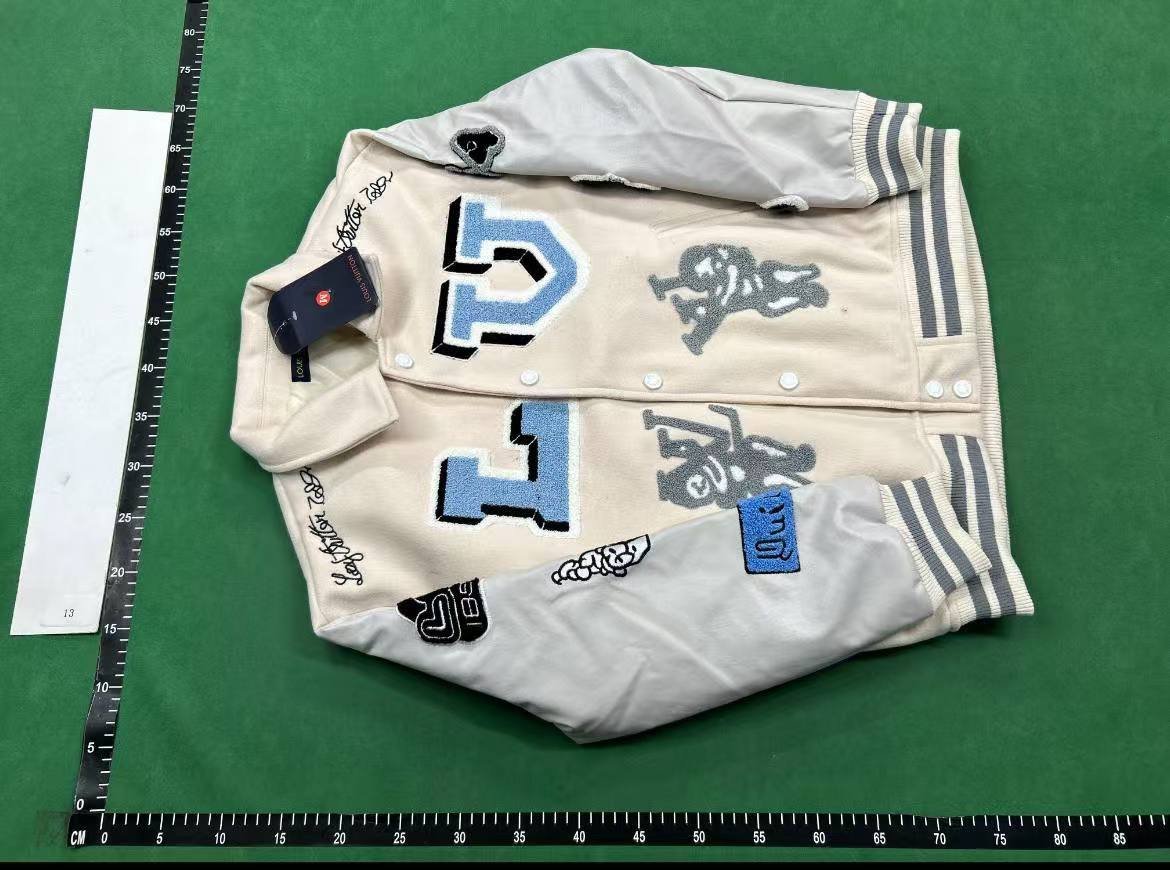  LV Baseball Jacket  ( 40  colors )