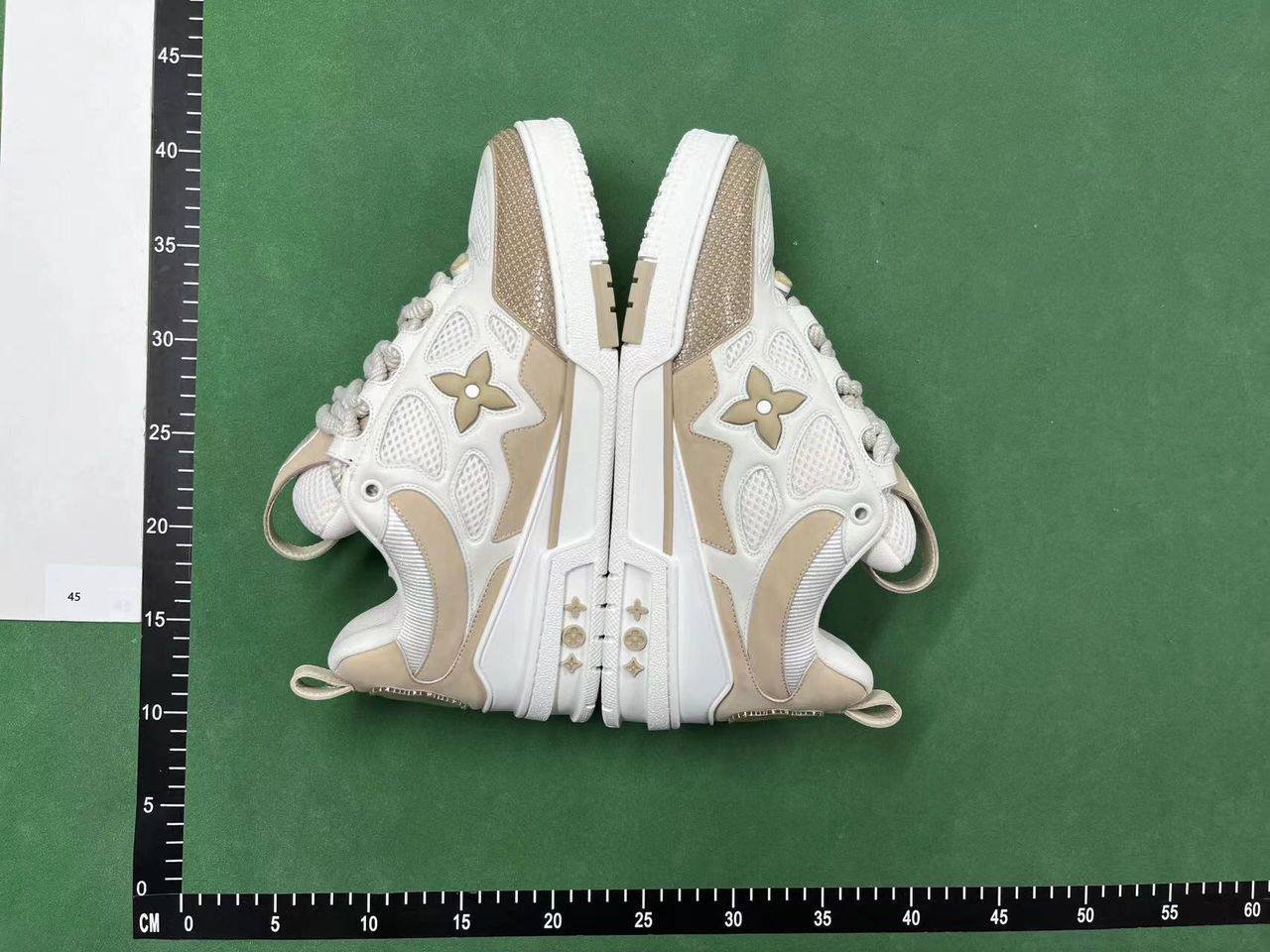 Louis vuitton sneakers LV Trainer ( 40 colors )