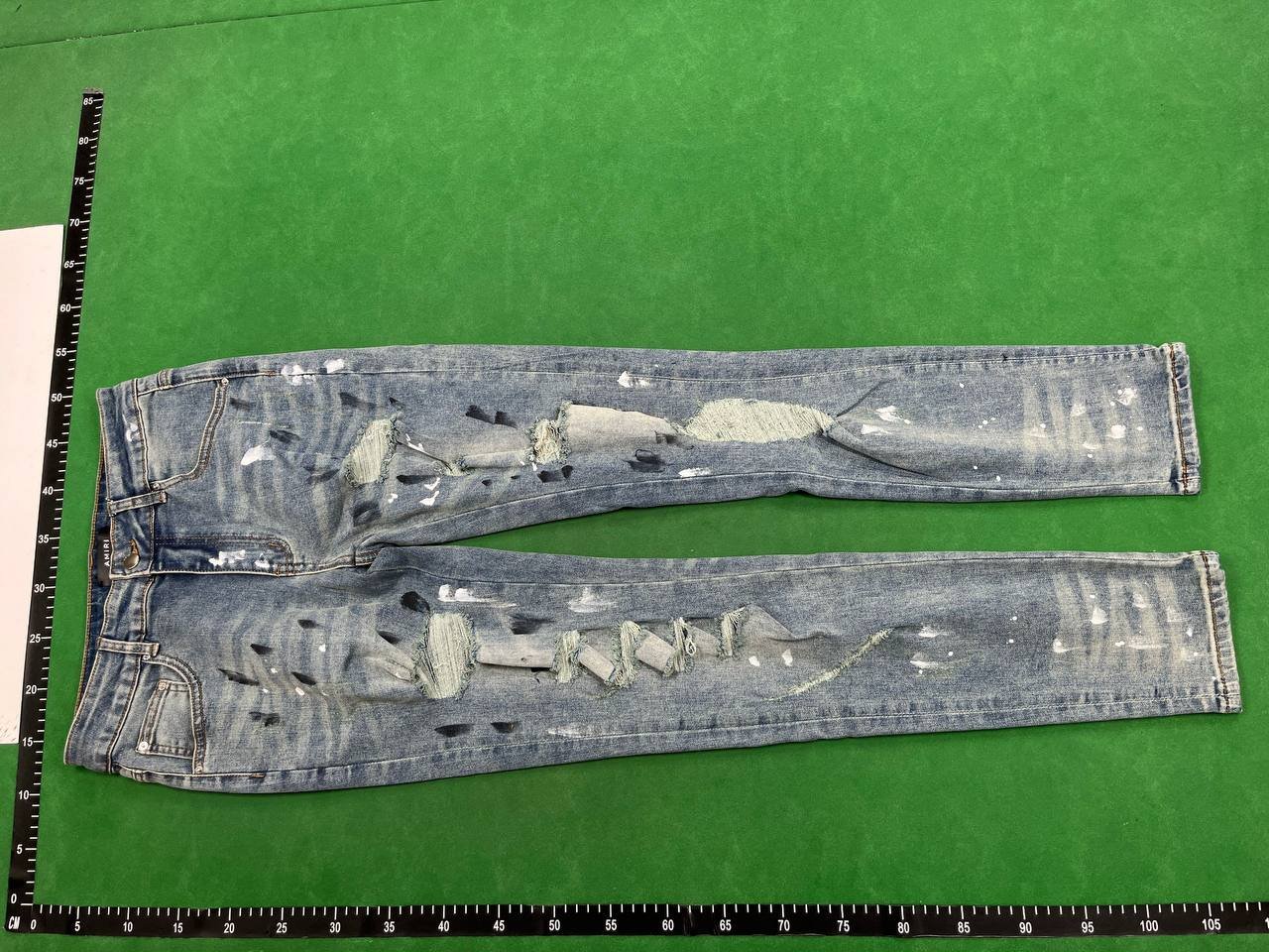 AMIRI JEANS