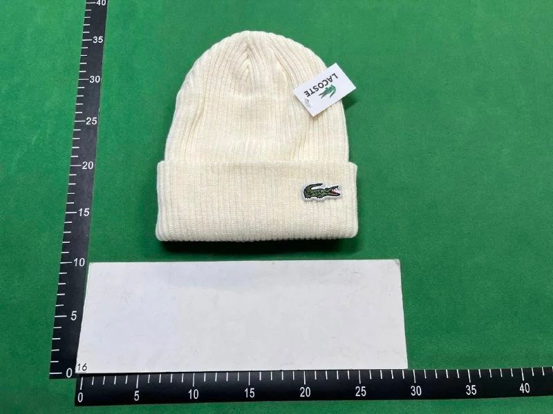 Lacoste Beanie（40+ Styles