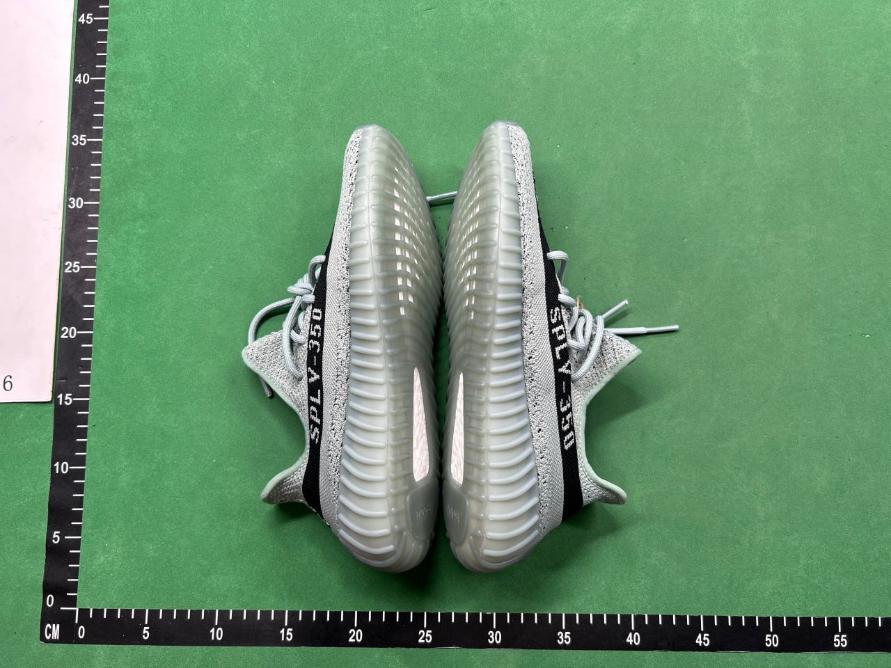 yeezy 350 v2 (20 colors)