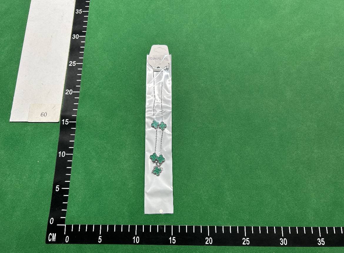  Van Cleef & Arpels bracele