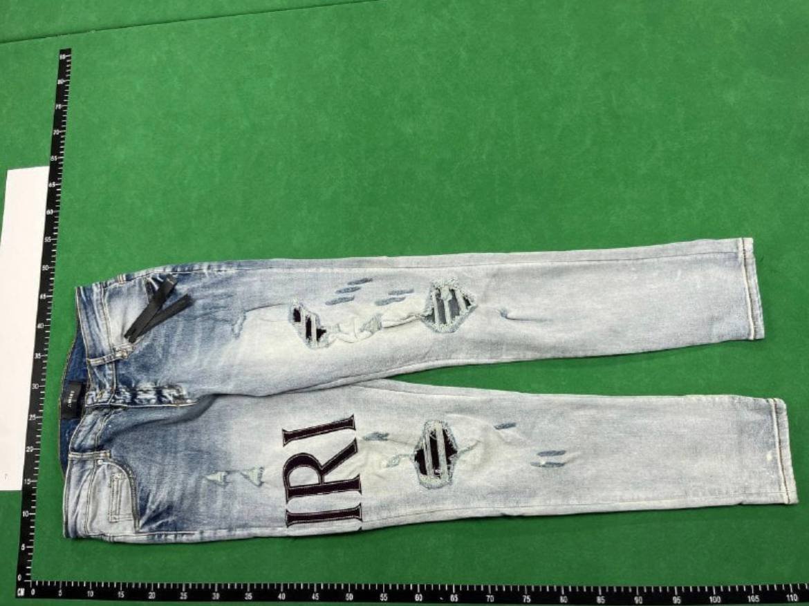 Amiri Jeans