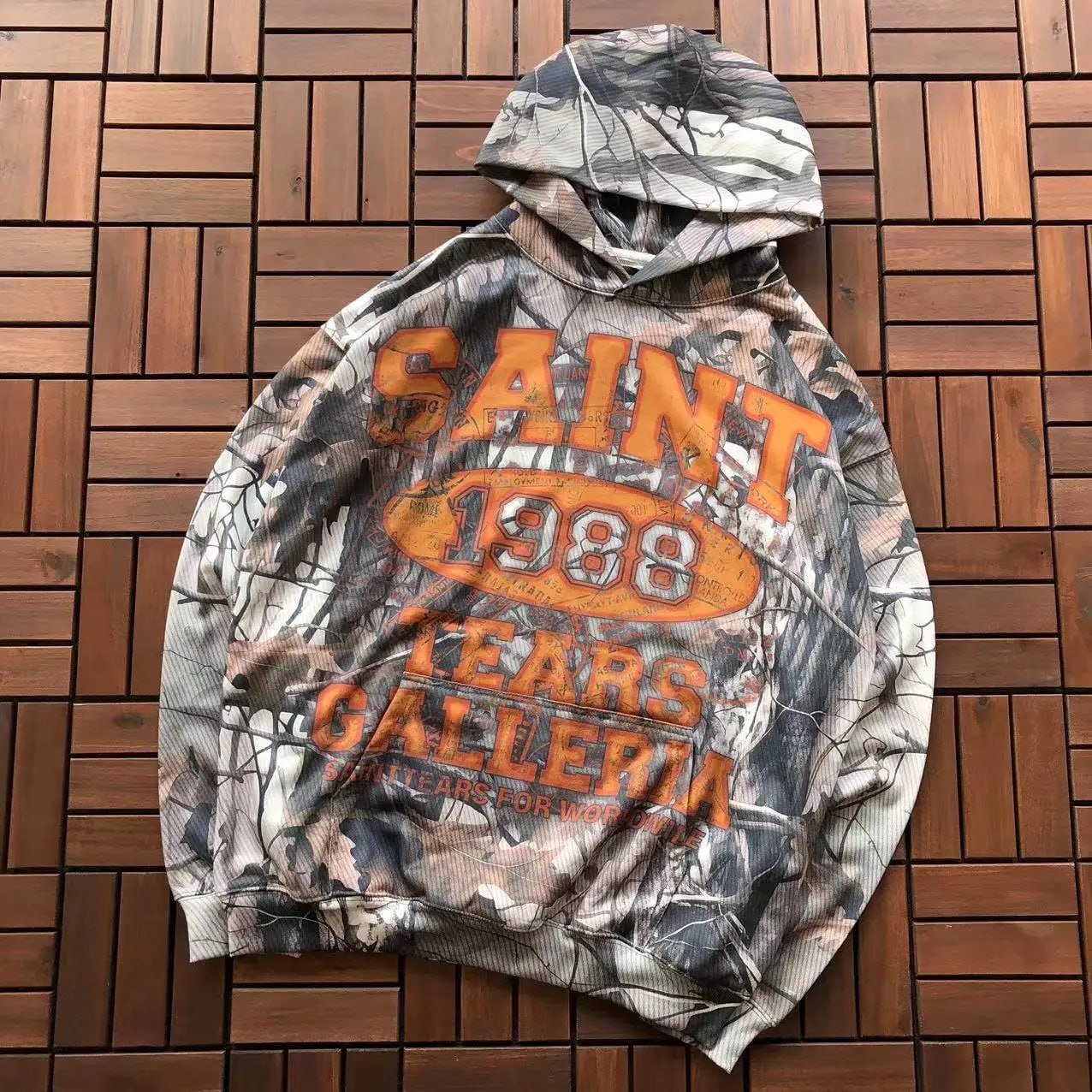 saint hoodie (33+ style