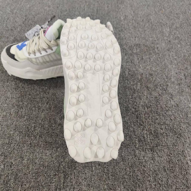Off-White Shark Breeder Sneakers - Retail Edition