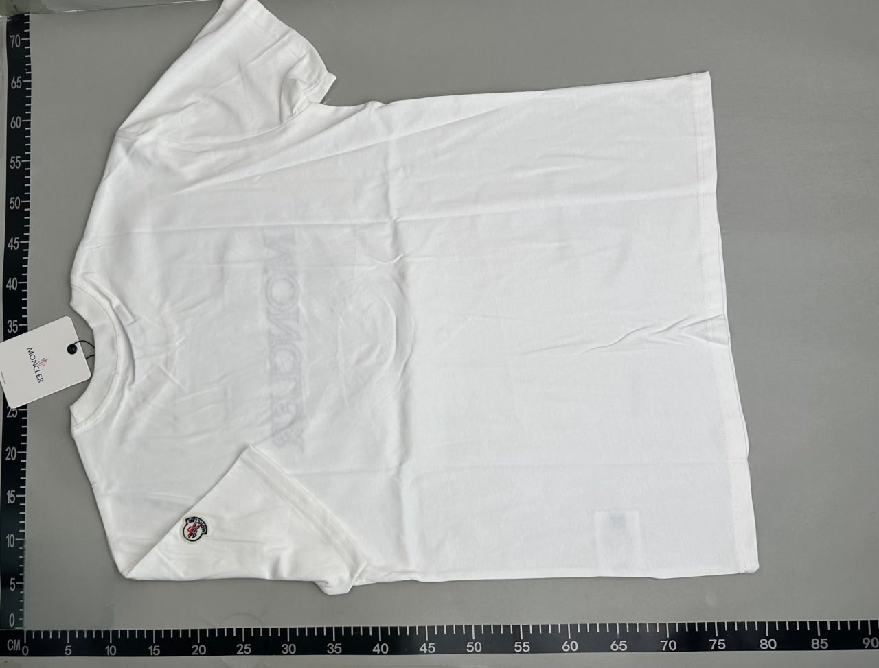 Moncler T-shirt