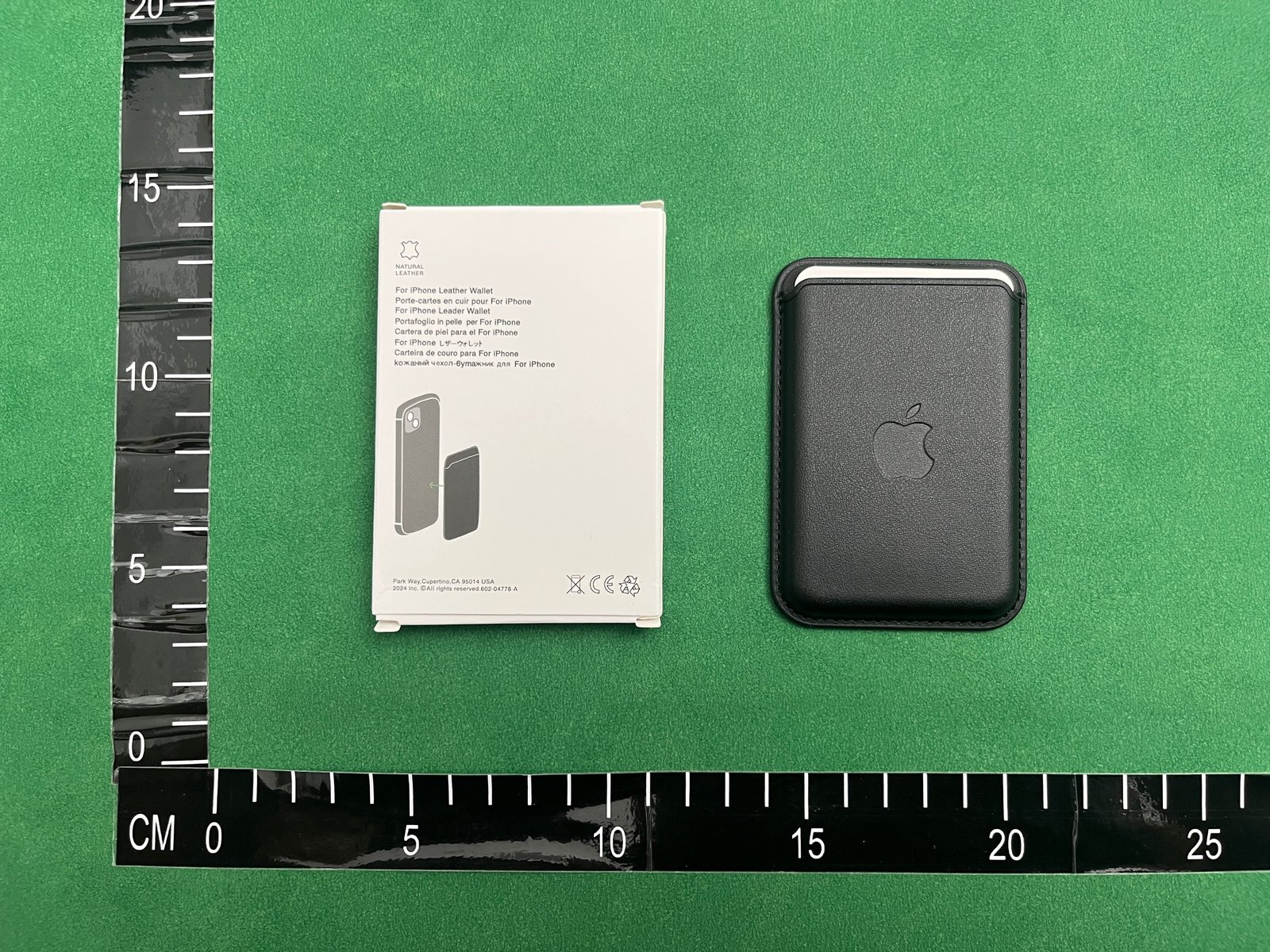 iPhone MagSafe Wallet Case