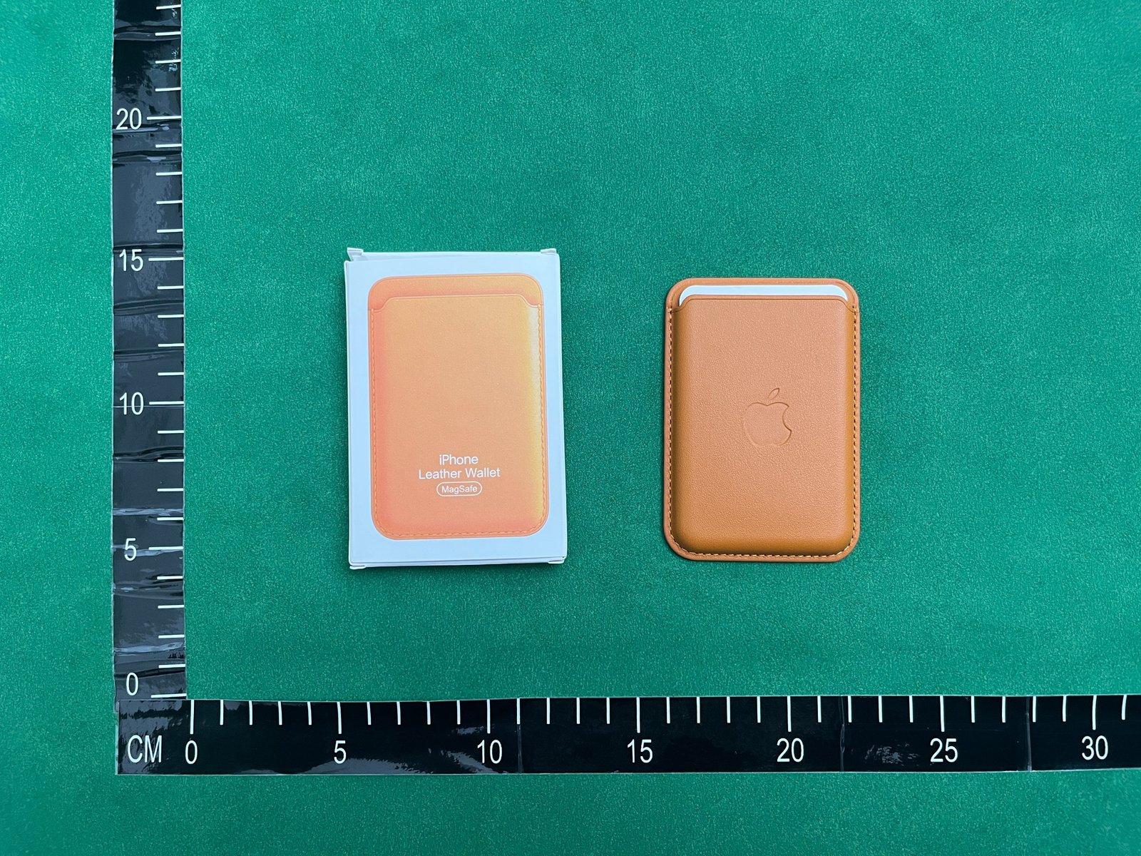 iPhone MagSafe Wallet Case