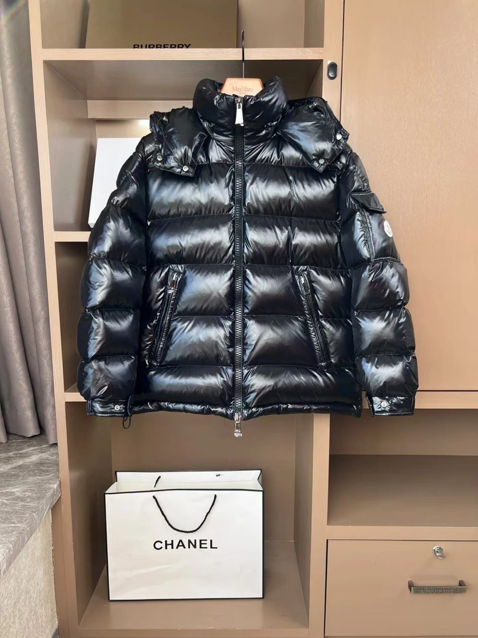 Moncler Maya with NFC 、Canada Goose Jacket 